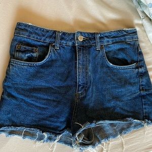 Top shop high waisted mom style denim shorts with frayed hem